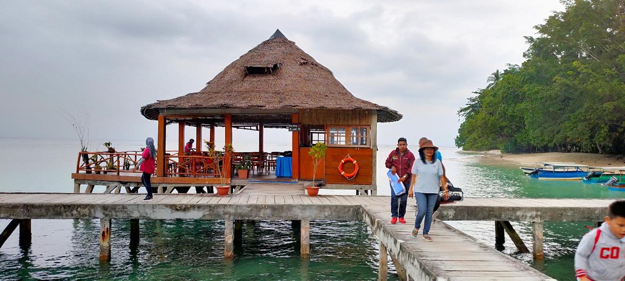Komite Medik RSKD Provinsi Maluku - Ora Beach Resort.