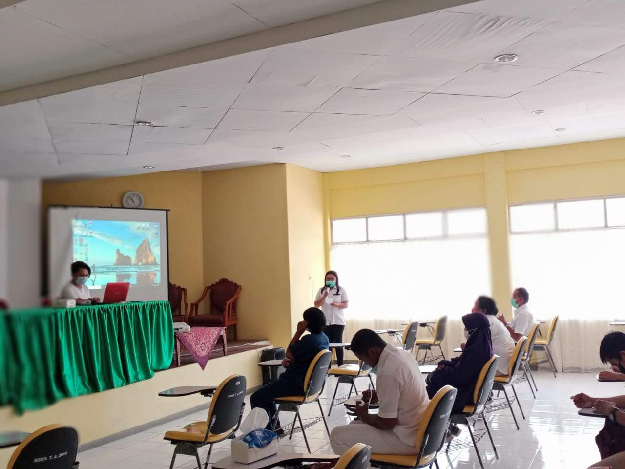 PELATIHAN-ASUHAN-KEPERAWATAN-04